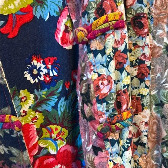 Floral Quilted Duster One Size - Picture 2 of 3